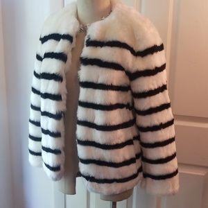 Stunning Gap white striped faux fur coat
